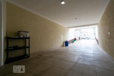 Casa à venda com 142m², 3 quartos e 3 vagasGaragem