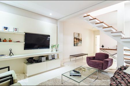 Sala de casa à venda com 3 quartos, 165m² em Planalto Paulista, São Paulo