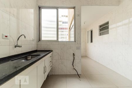 Cozinha de apartamento para alugar com 3 quartos, 79m² em Campos Elíseos, São Paulo