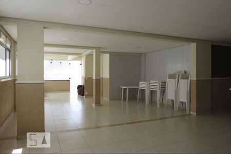 Apartamento para alugar com 80m², 3 quartos e 1 vagaÁrea comum - Salão de Festas
