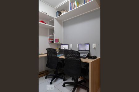 Apartamento para alugar com 120m², 3 quartos e 2 vagas Apartamento para alugar com 120m², 3 quartos e 2 vagasQuarto 1