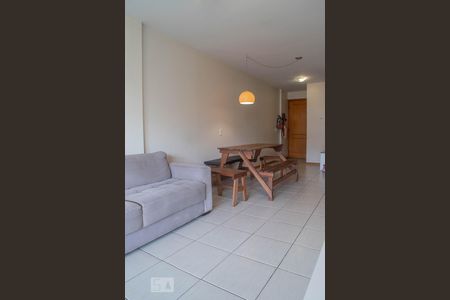 Sala de apartamento para alugar com 3 quartos, 120m² em Recreio dos Bandeirantes, Rio de Janeiro