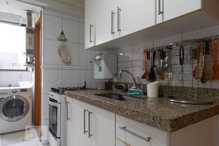 Apartamento para alugar com 120m², 3 quartos e 2 vagas Apartamento para alugar com 120m², 3 quartos e 2 vagasCozinha