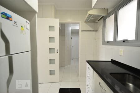 Apartamento à venda com 93m², 3 quartos e 2 vagasCozinha