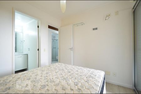 Apartamento à venda com 93m², 3 quartos e 2 vagasSuíte