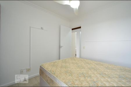 Apartamento à venda com 93m², 3 quartos e 2 vagasQuarto 2