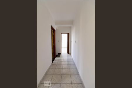 Corredor Quartos de casa para alugar com 3 quartos, 110m² em Jardim D’abril, Osasco