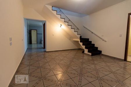 Sala de casa para alugar com 3 quartos, 110m² em Jardim D’abril, Osasco