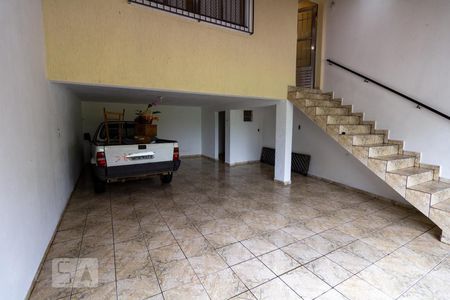 Casa para alugar com 110m², 3 quartos e 4 vagas Casa para alugar com 110m², 3 quartos e 4 vagasGaragem