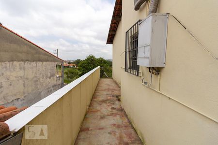Casa para alugar com 110m², 3 quartos e 4 vagas Casa para alugar com 110m², 3 quartos e 4 vagasVaranda