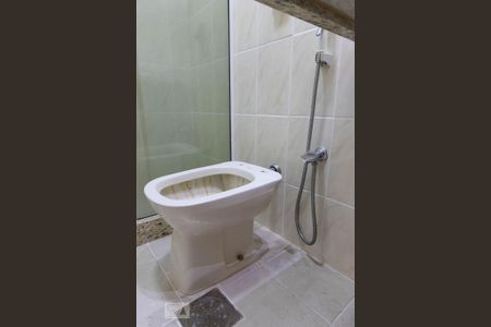 Apartamento para alugar com 84m², 3 quartos e 2 vagas Apartamento para alugar com 84m², 3 quartos e 2 vagasBanheiro social