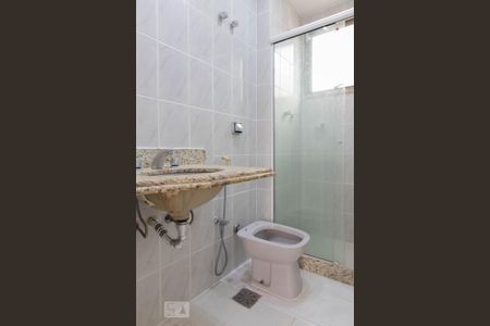 Apartamento para alugar com 84m², 3 quartos e 2 vagas Apartamento para alugar com 84m², 3 quartos e 2 vagasBanheiro da suíte