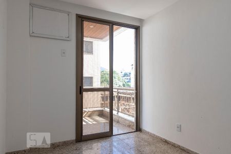 Quarto 1 de apartamento para alugar com 3 quartos, 84m² em Recreio dos Bandeirantes, Rio de Janeiro