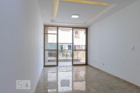 Sala de apartamento para alugar com 3 quartos, 84m² em Recreio dos Bandeirantes, Rio de Janeiro