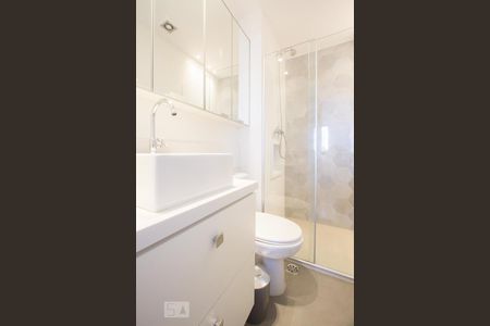 Apartamento para alugar com 121m², 2 quartos e 2 vagasBanheiro