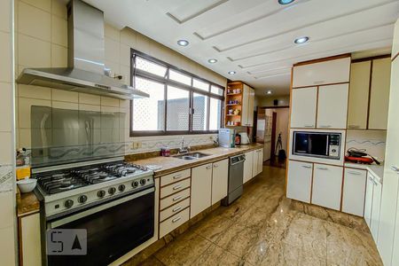 Apartamento à venda com 187m², 3 quartos e 3 vagasCozinha