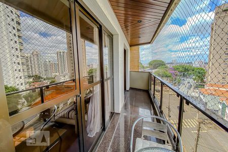 Apartamento à venda com 187m², 3 quartos e 3 vagasVaranda