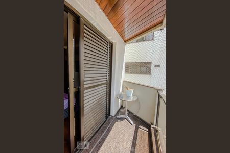 Apartamento à venda com 187m², 3 quartos e 3 vagasVaranda da Suite