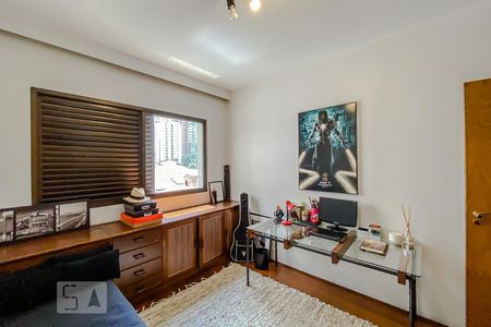Apartamento à venda com 187m², 3 quartos e 3 vagasQuarto