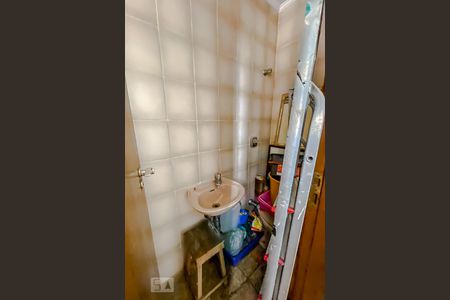 Apartamento à venda com 187m², 3 quartos e 3 vagasBanheiro de Serviço