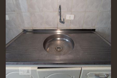 Apartamento para alugar com 55m², 2 quartos e 1 vagaDetalhe da cozinha