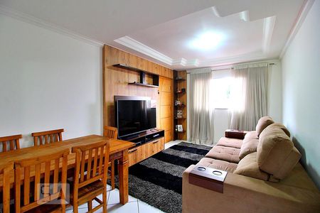 Sala de apartamento à venda com 2 quartos, 64m² em Vila Eldízia, Santo André