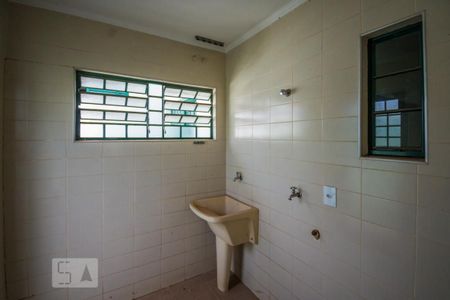 Casa à venda com 350m², 3 quartos e 5 vagasÁrea de Serviço