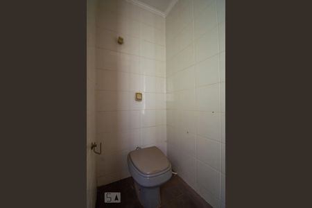 Casa à venda com 350m², 3 quartos e 5 vagasLavabo