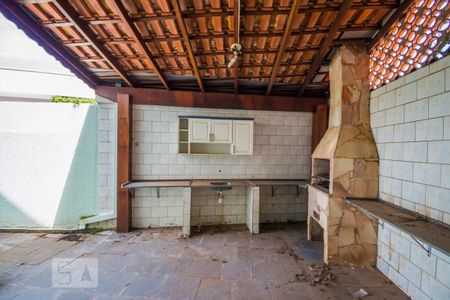 Casa à venda com 350m², 3 quartos e 5 vagasChurrasqueira