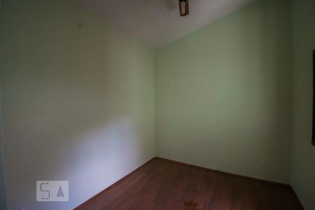 Casa à venda com 350m², 3 quartos e 5 vagasQuarto 2