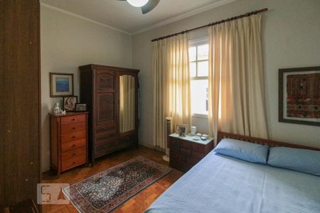 Casa à venda com 220m², 4 quartos e 4 vagasQuarto 2