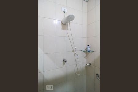 Casa à venda com 220m², 4 quartos e 4 vagasBanheiro da edícula