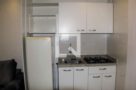 Cozinha de apartamento para alugar com 1 quarto, 38m² em Indianópolis, São Paulo