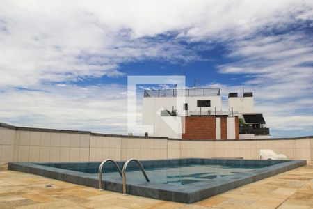 Apartamento para alugar com 38m², 1 quarto e 1 vagaPiscina