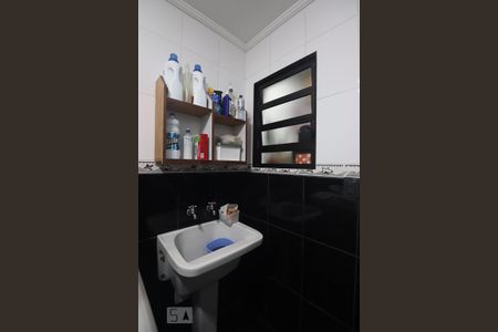 Casa à venda com 360m², 3 quartos e 2 vagasÁrea de Serviço