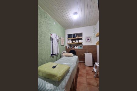 Casa à venda com 360m², 3 quartos e 2 vagasQuarto de Serviço