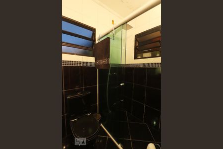 Casa à venda com 360m², 3 quartos e 2 vagasBanheiro da Suíte 1