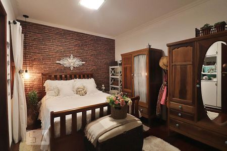 Casa à venda com 360m², 3 quartos e 2 vagasSuíte 2