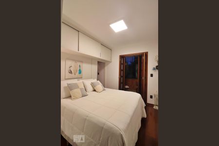 Casa à venda com 360m², 3 quartos e 2 vagasSuíte 1