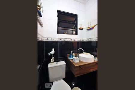 Casa à venda com 360m², 3 quartos e 2 vagasLavabo