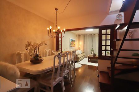 Sala de casa à venda com 3 quartos, 360m² em Vila Floresta, Santo André