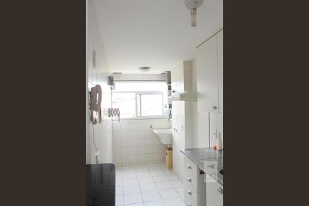 Apartamento à venda com 2 quartos, 54m² em Taquara, Rio de Janeiro