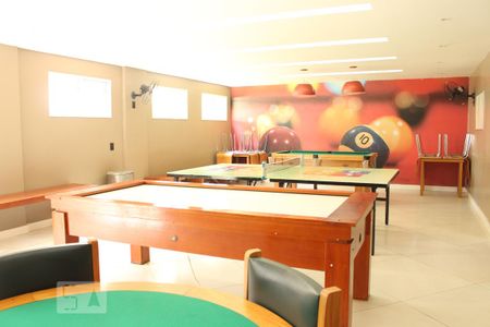 Apartamento à venda com 2 quartos, 54m² em Taquara, Rio de Janeiro
