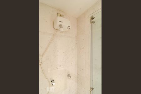 Apartamento para alugar com 180m², 1 quarto e 2 vagasBanheiro