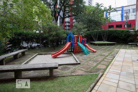 Apartamento para alugar com 180m², 1 quarto e 2 vagasPlayground