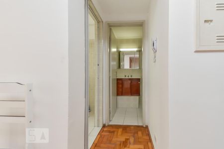 Apartamento para alugar com 54m², 1 quarto e sem vaga Apartamento para alugar com 54m², 1 quarto e sem vagaCorredor