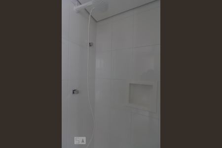 Banheiro de apartamento para alugar com 1 quarto, 41m² em Barra Funda, São Paulo