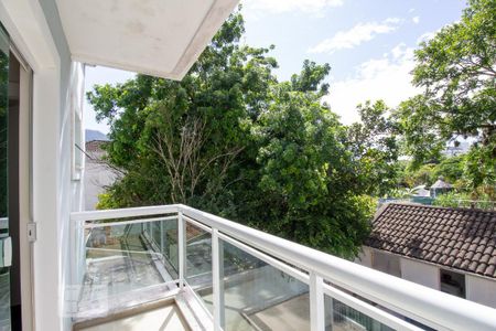 Casa de condomínio à venda com 420m², 5 quartos e 3 vagasVaranda da Suíte 1