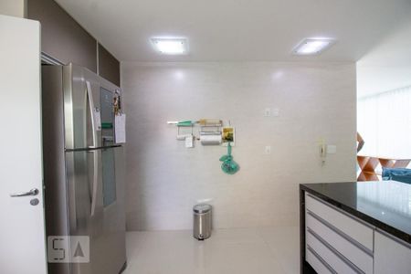 Casa de condomínio à venda com 420m², 5 quartos e 3 vagasCozinha