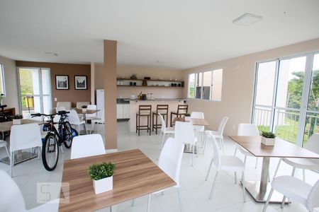 Apartamento à venda com 60m², 2 quartos e 1 vaga Apartamento à venda com 60m², 2 quartos e 1 vagaÁrea comum - Salão de festas
